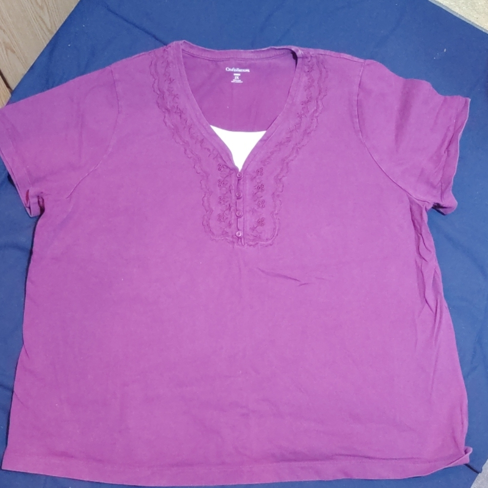 Tee shirt